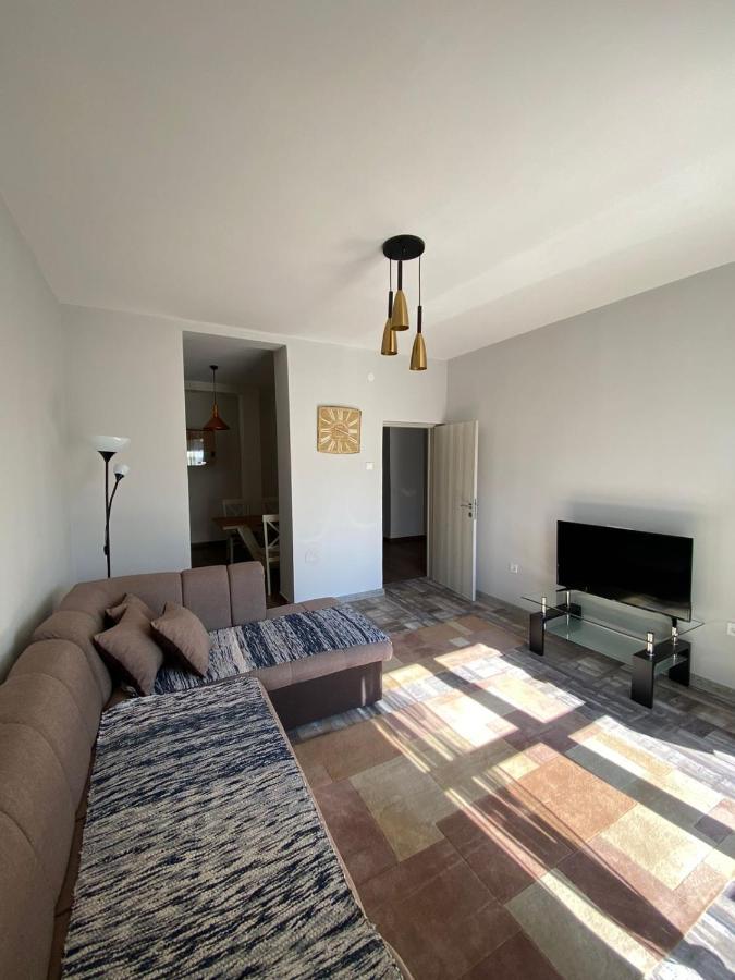 סטינג'ה Apartmani Vila מראה חיצוני תמונה